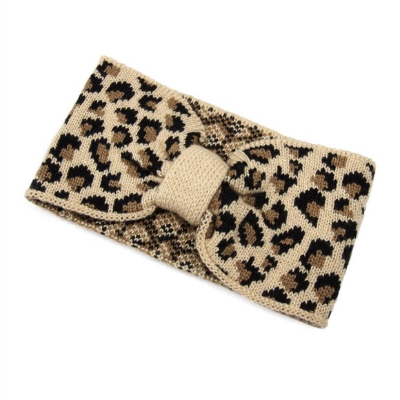 Tan Leopard Print Ear Warner’s - Picture 1 of 2